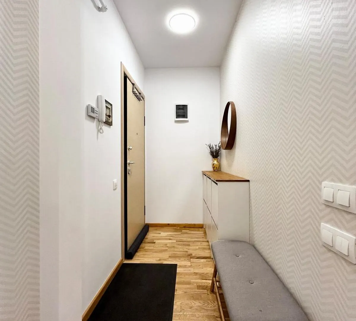 Cozy Family Home Bucharest Apartment