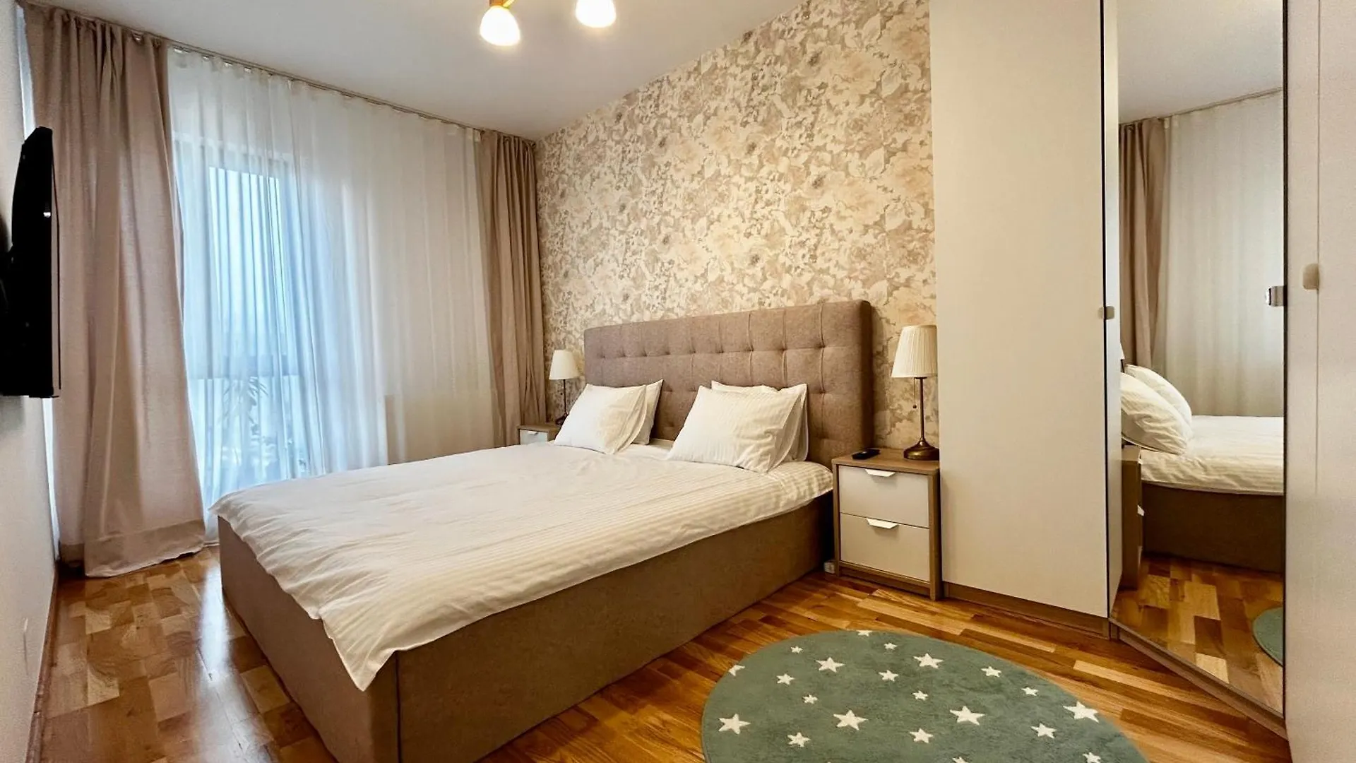Apartment Cozy Family Home Bucharest